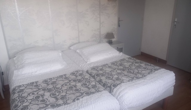 Guest Room "Ferme Des 4 Vents - Sirocco" with Sea View and Wi-Fi