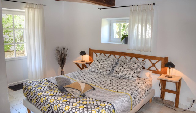 Guest Room "Chambre Tourterelle" with Shared Pool, Terraces, and Wi-Fi