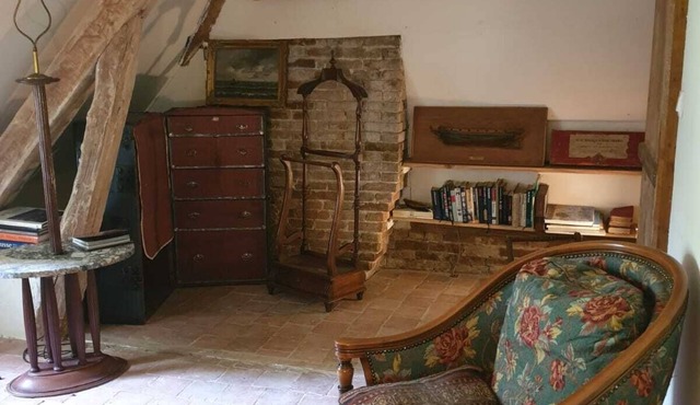 Guest room in the manor house