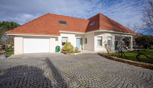 Guest Room in Laroin for 2 to 4 Guests – Nature and Tranquility Await