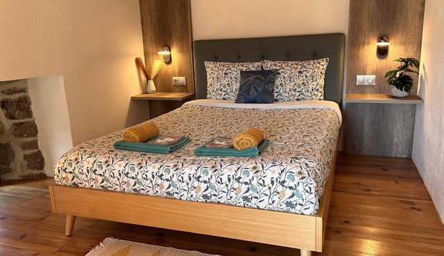 Guest Room “La Gardette” with Mountain View, Shared Pool and Private Terrace