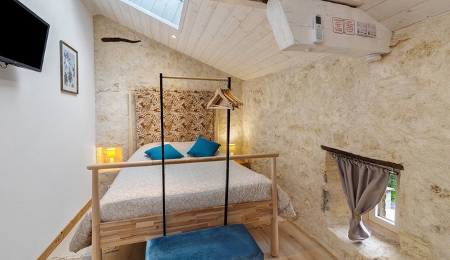 Guest Room "La Mansarde" at Gîte l'Authentic