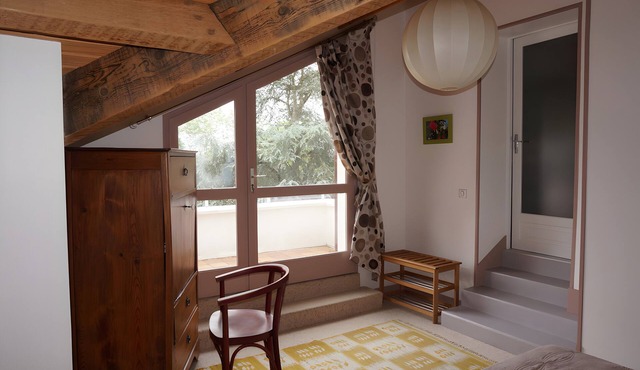 Guest Room 'Le Cèdre Bleu' with Shared Terrace & Garden, Wi-Fi