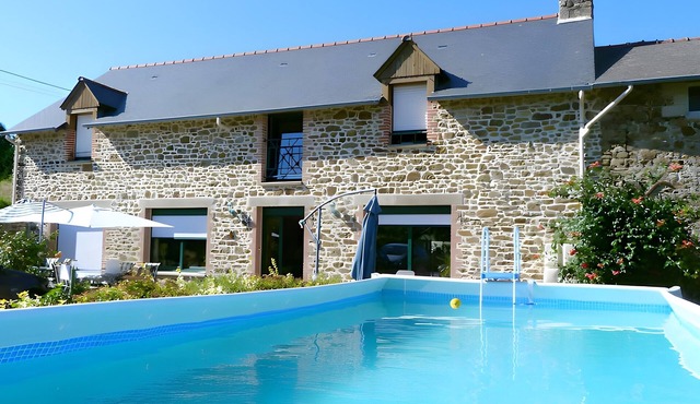 Guest Room “Plaisir de mer” with Shared Pool, Terrace and Wi-Fi