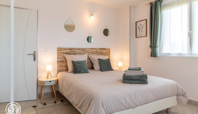 Guest Room "Room 3 - Scandinavian" with Mountain View, Shared Terrace, and Wi-Fi