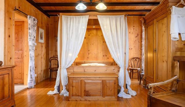 Guest Room & Table d'Hôtes 'À L'ancienne Boulangerie - Épeautre'