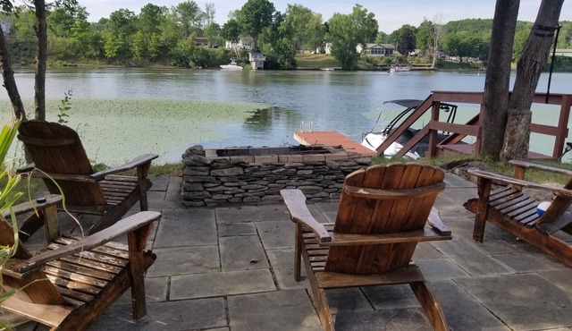 Guest suite hosted by Sandy and Jim