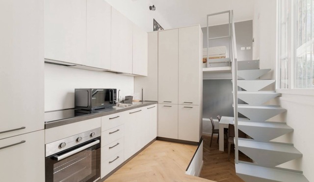 GuestHost - Brera Modern Apartment