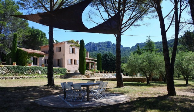 Guesthouse, Charming place to rent in Provence, perfect for relaxing holidays