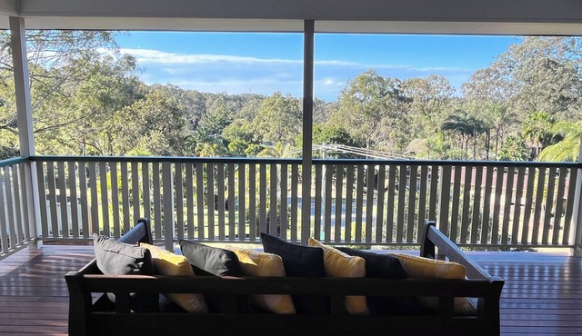 Guesthouse - comfort & relaxation in a peaceful neighbourhood. 30 mins from City