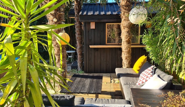 Guesthouse in Toulouse garden, private pool and jacuzzi + breakfast