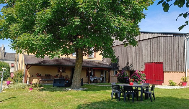 Guesthouse “Le Relais” with Shared Terrace, Garden, and Wi-Fi