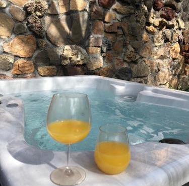 Guesthouse Near Sequoia & Kings Canyon Parks