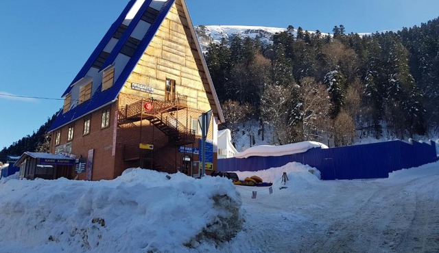 Guesthouse on Karachaevskaya 65A