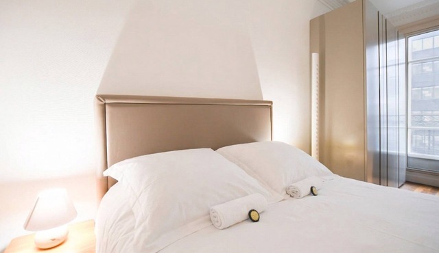 GuestReady - Bright Apt in the new Quartier Latin