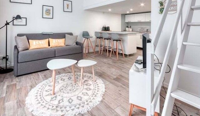 GuestReady - Chic Duplex in Villeurbanne