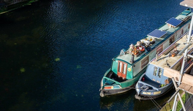 GuestReady - Cityscape Delight with Canal View