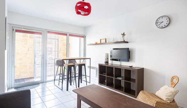 GuestReady - Cours du Médoc's flat