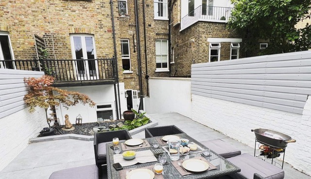 GuestReady - Garden Hideaway in Chelsea