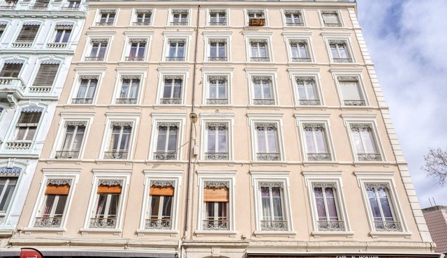 GuestReady - Loft-style Apt in the 3rd District.