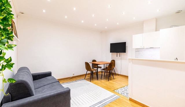 GuestReady - Lovely Parisian Apartment for 4pax.
