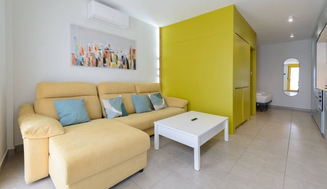 GuestReady - Madrid trendy studio 2