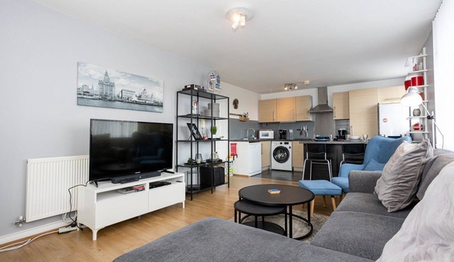 GuestReady - Modern stay in Bispham House