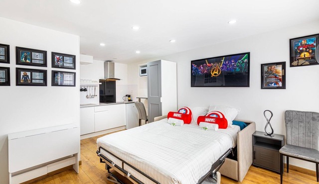 GuestReady - Near Disneyland Stay