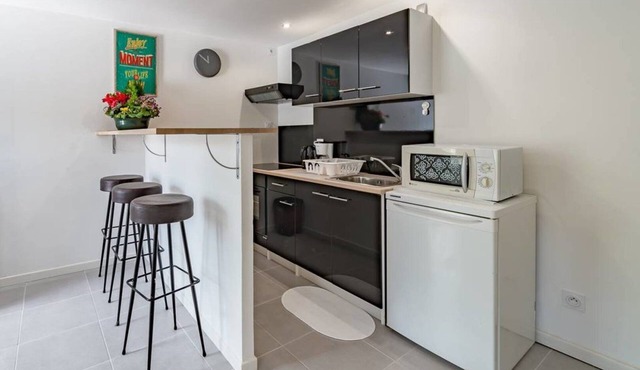 GuestReady - Stylish Studio Retreat near Vaise