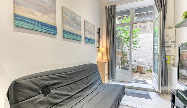 GuestReady - Tranquil city escape in the 3rd arr.