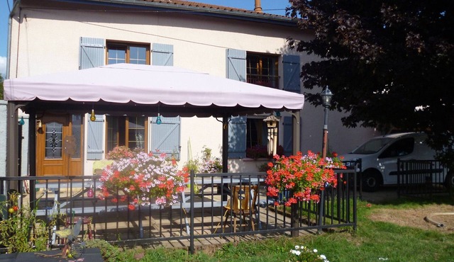 Guestroom Xivry-Circourt, studio flat, 2 persons