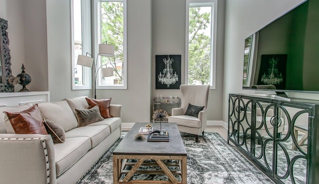 Gulch South - 4BR Prime Location to The Gulch and Broadway