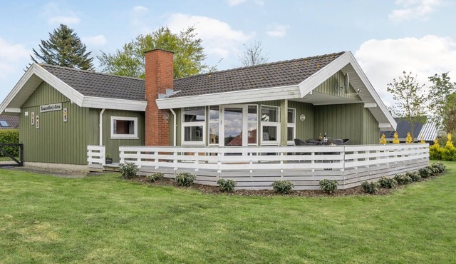 "Guldborg" - 400m to the fjord by Interhome