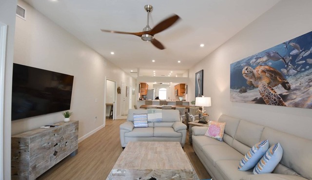 Gulf Access 3BR Villa, 1 Mile to Beach & Outdoor Fun! Sleeps 6
