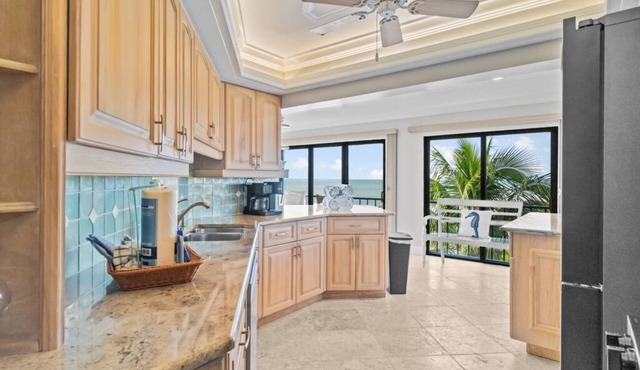Gulf-Front Escape with Private Rooftop Sundeck & Sweeping Sunset Views