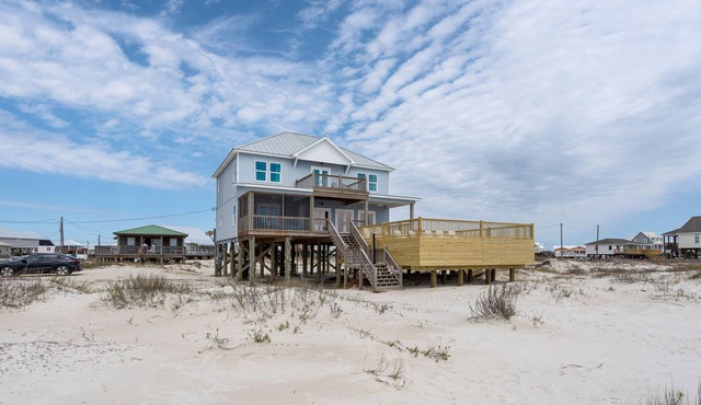 Gulf Front Home with 3 Master Bedrooms