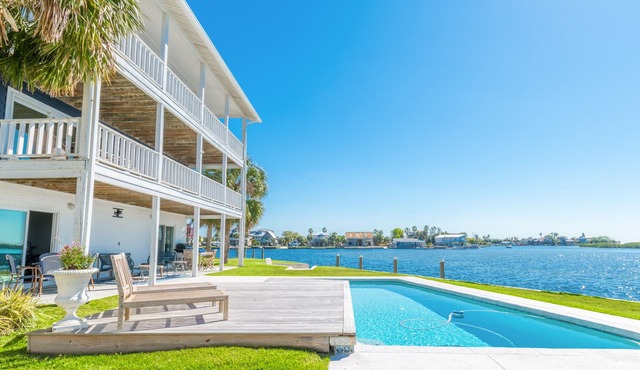 Gulf Front Home with breathtaking views of the Sunrise and Sunset!