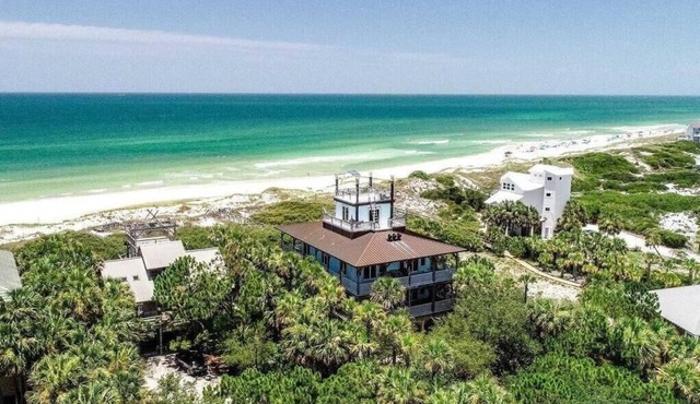 Gulf Front-New Orleans on the beach! Hot Tub,direct beach walkover-NEW SPECIALS!