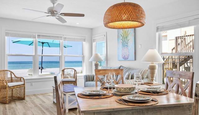 Gulf Front Paradise - Walk Out to the Beach!