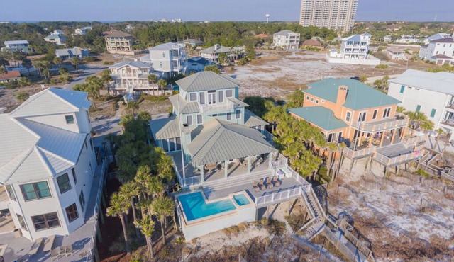 Gulf Front With Private Beach And Infiniti Pool!