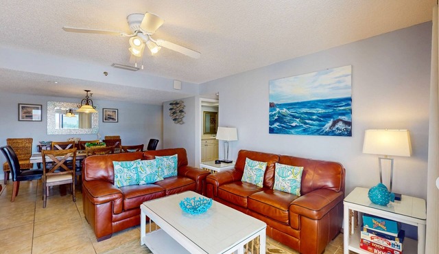 Gulf front with heated pool, hot tub and direct beach access with WIFI and AC