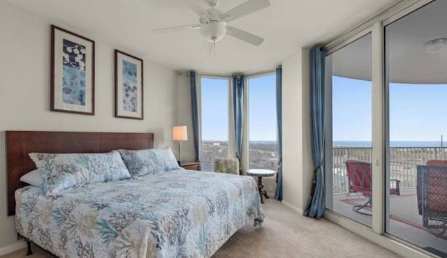 Gulf View Coastal Modern Resort 2bdrm 3bds 2BA