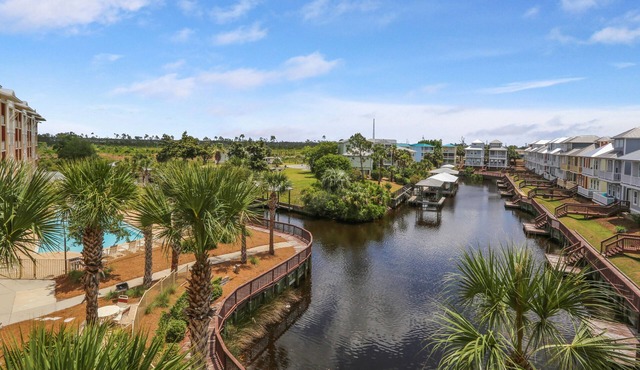 Gulf View, Gated Community with Pool, WiFi ~ Waterside Village Condo 302
