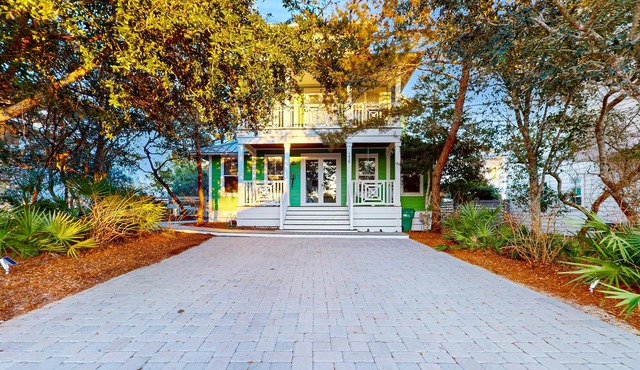 Gulf View home, w/private pool & soaking tub - snowbirds welcome