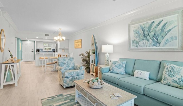 Gulf View, Two bedroom Condo - Sand Pointe 124