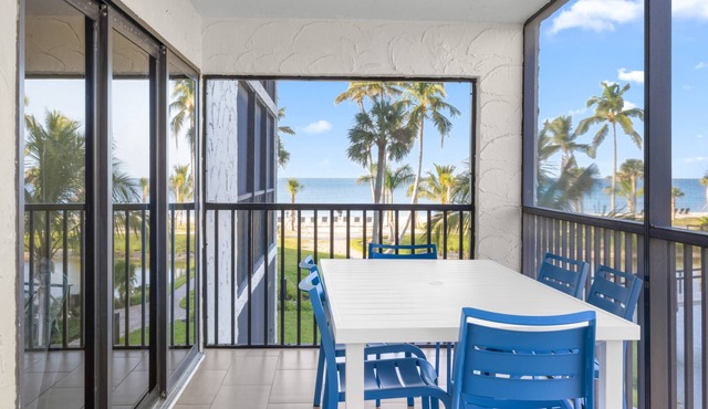Gulf Views! Stunning views from this 2 bedroom 2 bathroom-Pointe Santo E21 Condo