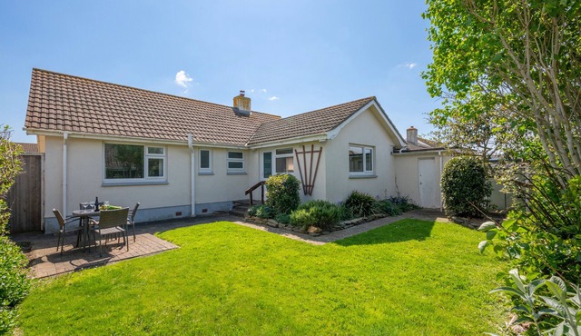 Gull Cottage - Two Bedroom House, Sleeps 4