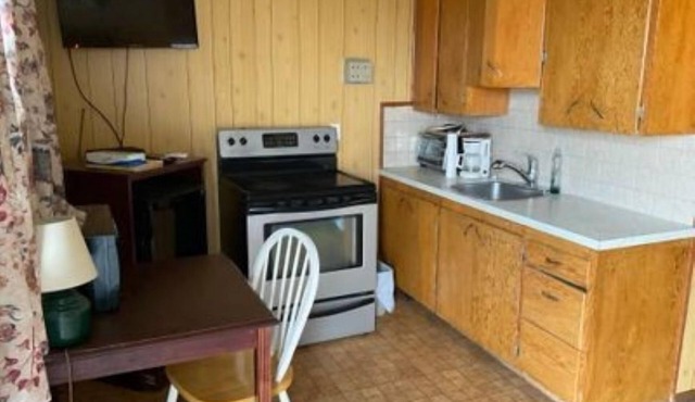 GULL LAKE LODGE MOTEL