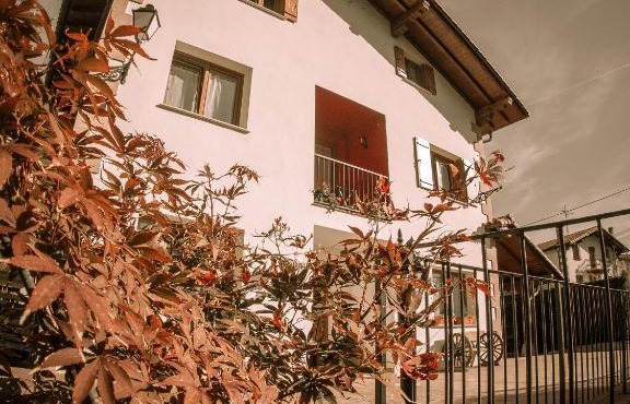 GURE-LUR casa rural