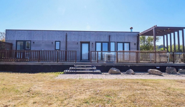 GWEL AN MOR, family friendly, country holiday cottage in Portreath